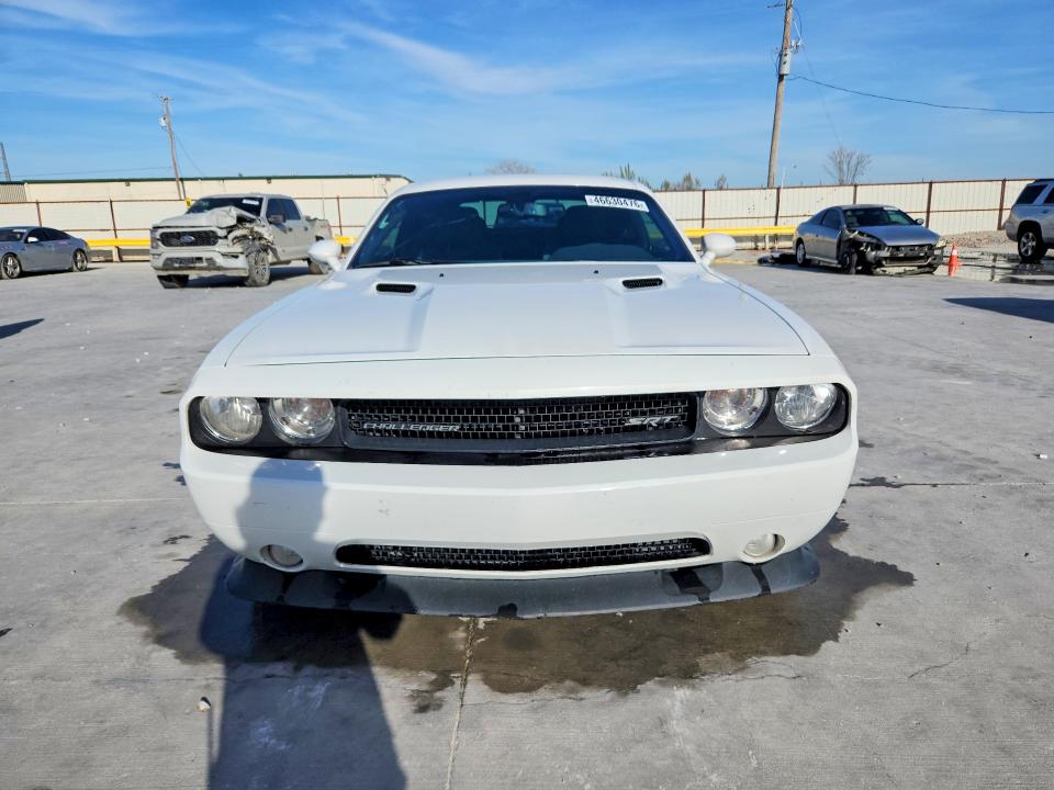 46630476 :رقم المزاد ، 2C3CDYDJ8EH165465 vin ، 2014 Dodge Challenger مزاد بيع