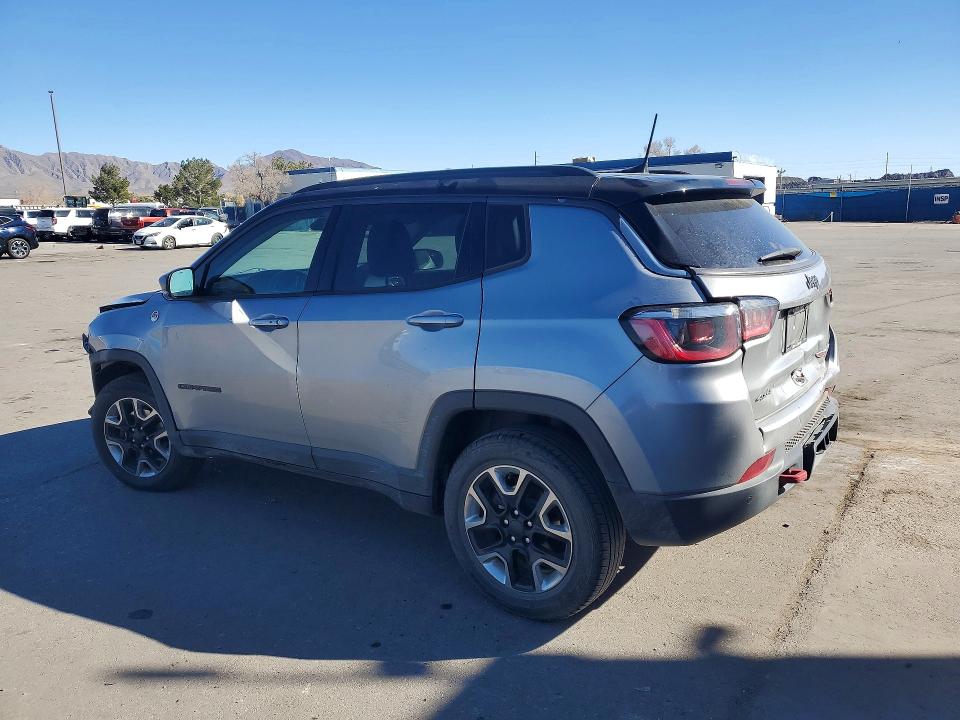 46039296 :رقم المزاد ، 3C4NJDDB0HT633554 vin ، 2017 Jeep Compass مزاد بيع