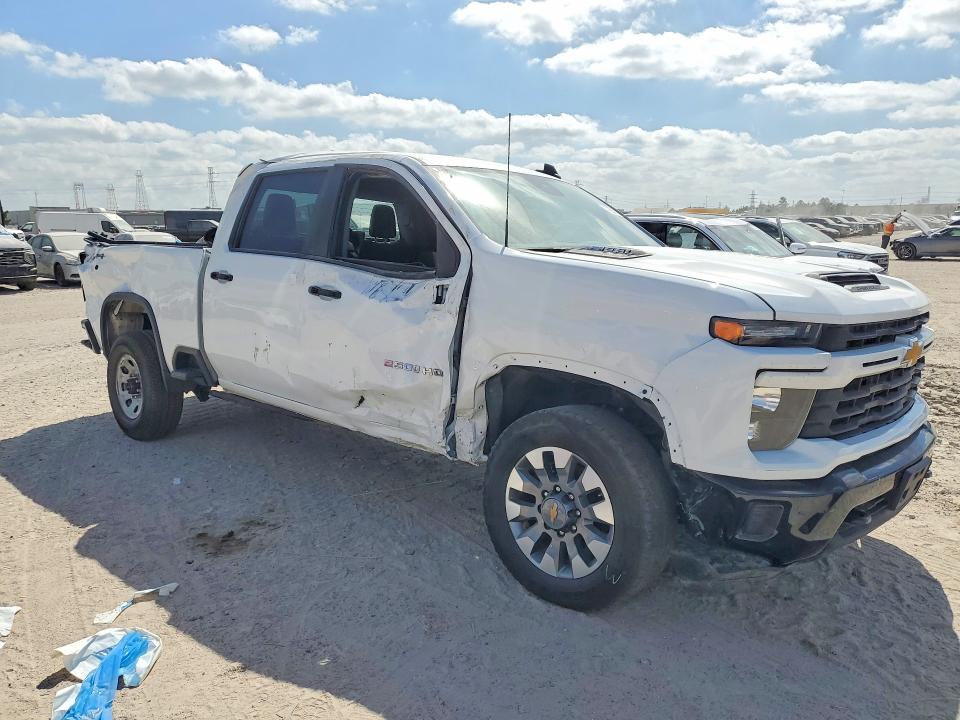 79090695 :رقم المزاد ، 1GC4KME70SF306754 vin ، 2025 Chevrolet Silverado مزاد بيع