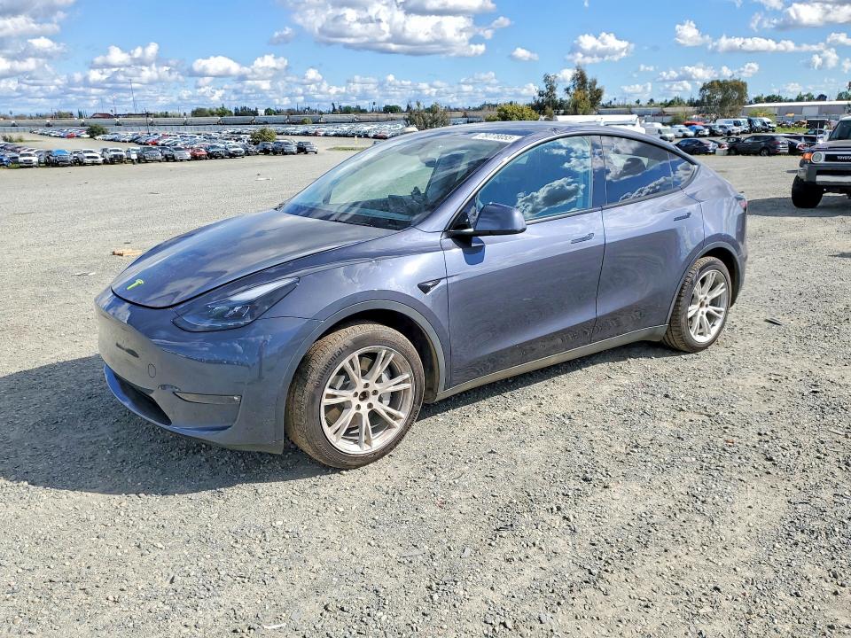Продажа на аукционе авто 2023 Tesla Semi, vin: 7SAYGAEE3PF969556, номер лота: 79778055