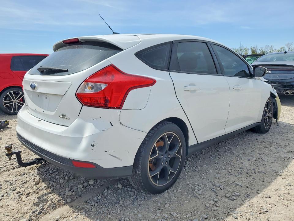 2014 Ford Focus მანქანა იყიდება აუქციონზე, vin: 1FADP3K23EL378760, აუქციონის ნომერი: 46057086