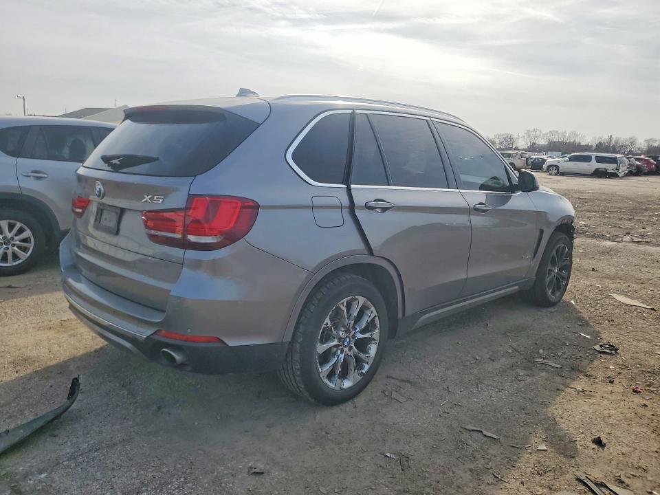 47025786 :رقم المزاد ، 5UXKR0C52E0K43417 vin ، 2014 Bmw X5 مزاد بيع