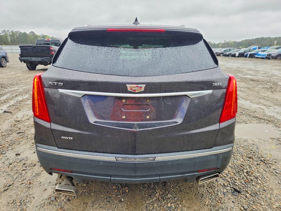 2017 Cadillac Xt5 მანქანა იყიდება აუქციონზე, vin: 1GYKNDRS2HZ220988, აუქციონის ნომერი: 46154066