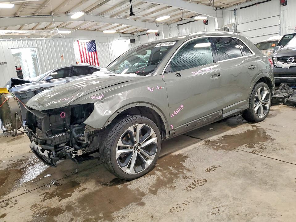 Продажа на аукционе авто 2019 Audi Q3, vin: WA1EECF3XK1072065, номер лота: 46039756