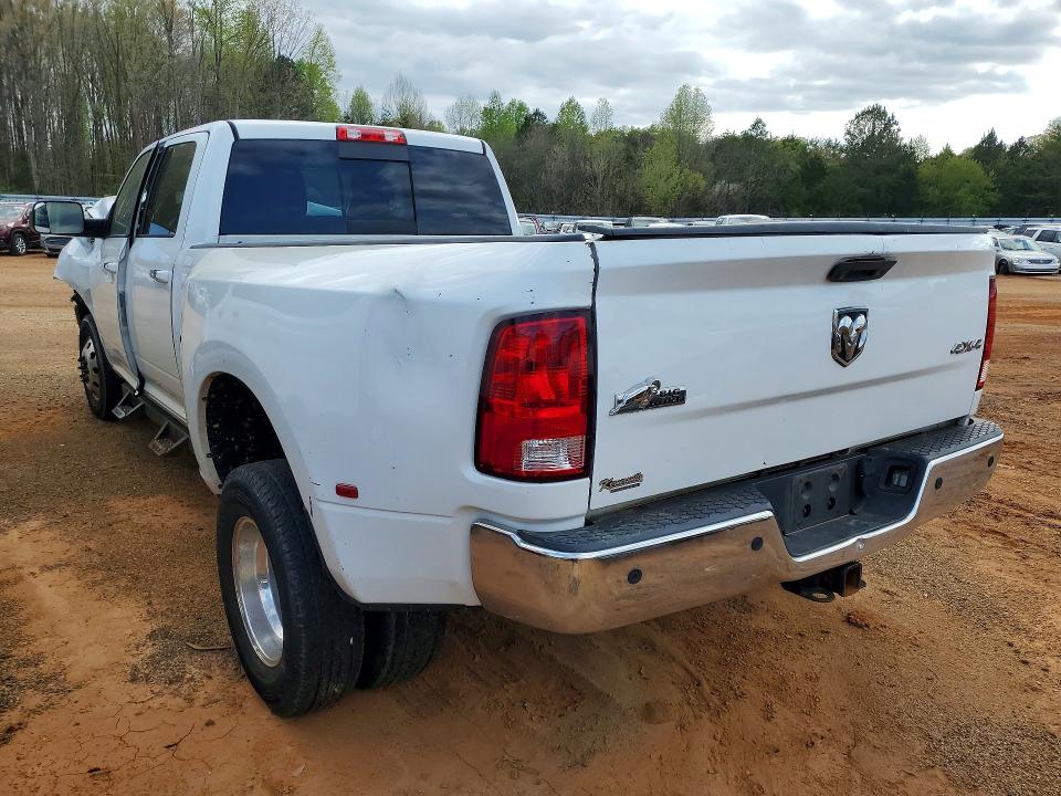 47510676 :رقم المزاد ، 3C63RRHLXHG560693 vin ، 2017 Ram 3500 مزاد بيع