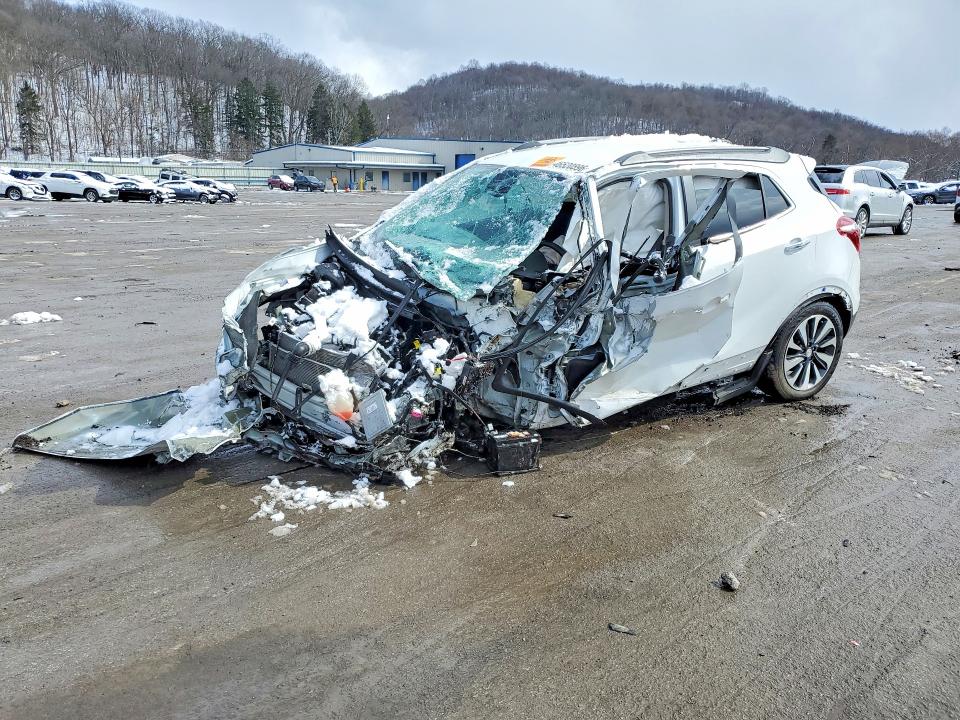 46520896 :رقم المزاد ، KL4CJESM1NB525646 vin ، 2022 Buick Encore مزاد بيع