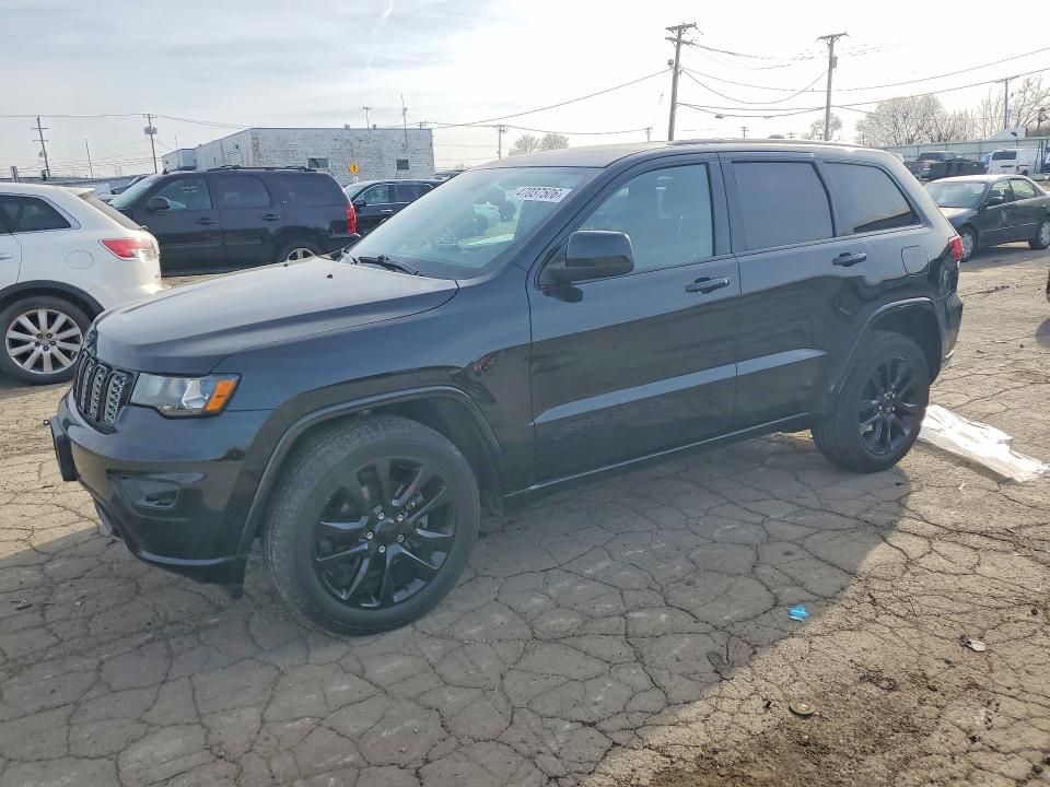 Auction sale of the 2017 Jeep Grand Cherokee, vin: 1C4RJFAG5HC892565, lot number: 47037506