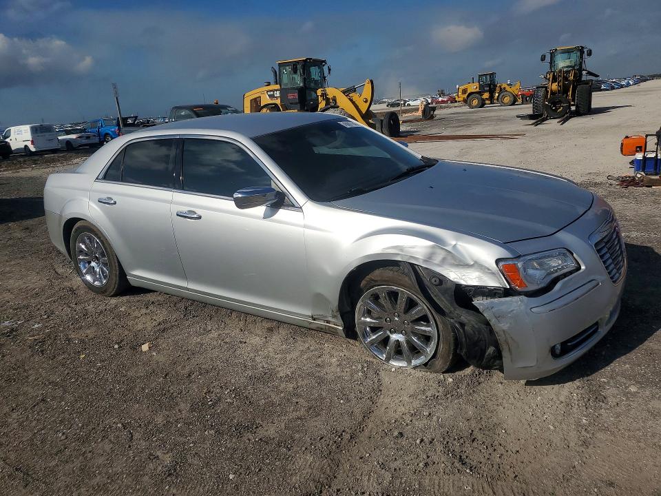 45697146 :رقم المزاد ، 2C3CCACG5CH310703 vin ، 2012 Chrysler 300 مزاد بيع