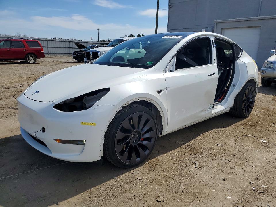 2022 Tesla Model Y მანქანა იყიდება აუქციონზე, vin: 7SAYGDEFXNF308114, აუქციონის ნომერი: 46461176