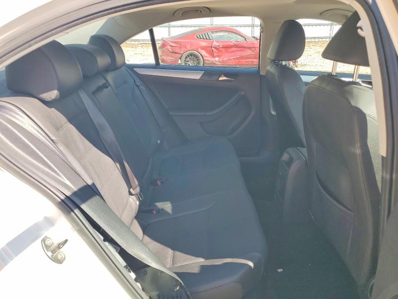 2012 Volkswagen Jetta მანქანა იყიდება აუქციონზე, vin: 3VWLP7AJ5CM320339, აუქციონის ნომერი: 45929026