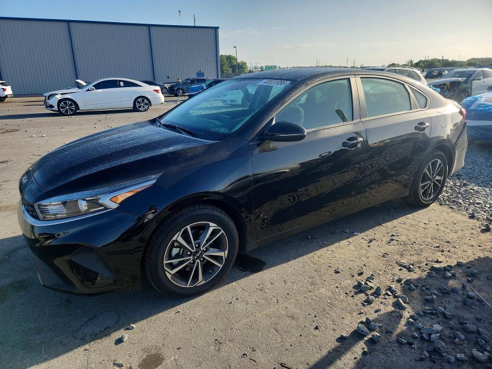 48031956 :رقم المزاد ، 3KPF24AD3RE794655 vin ، 2024 Kia Forte مزاد بيع