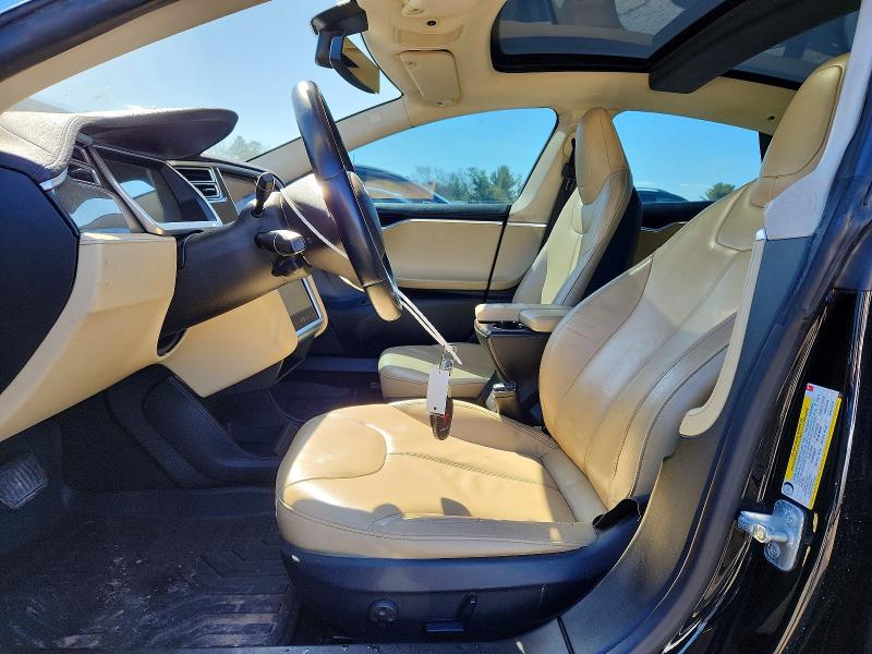 2013 Tesla Model S მანქანა იყიდება აუქციონზე, vin: 5YJSA1CG0DFP17672, აუქციონის ნომერი: 47390836