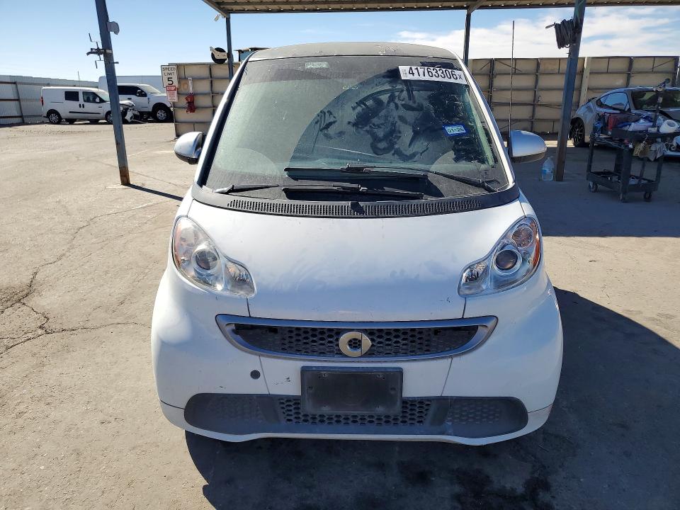 Продажа на аукционе авто 2015 Smart Cars Fortwo, vin: WMEEJ3BA4FK810398, номер лота: 41763306