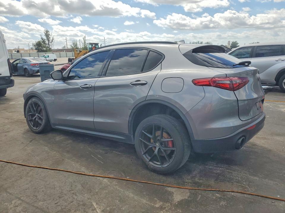 Продаж на аукціоні авто 2020 Alfa Romeo Stelvio, vin: ZASPAJAN6L7C75483, номер лоту: 52318016