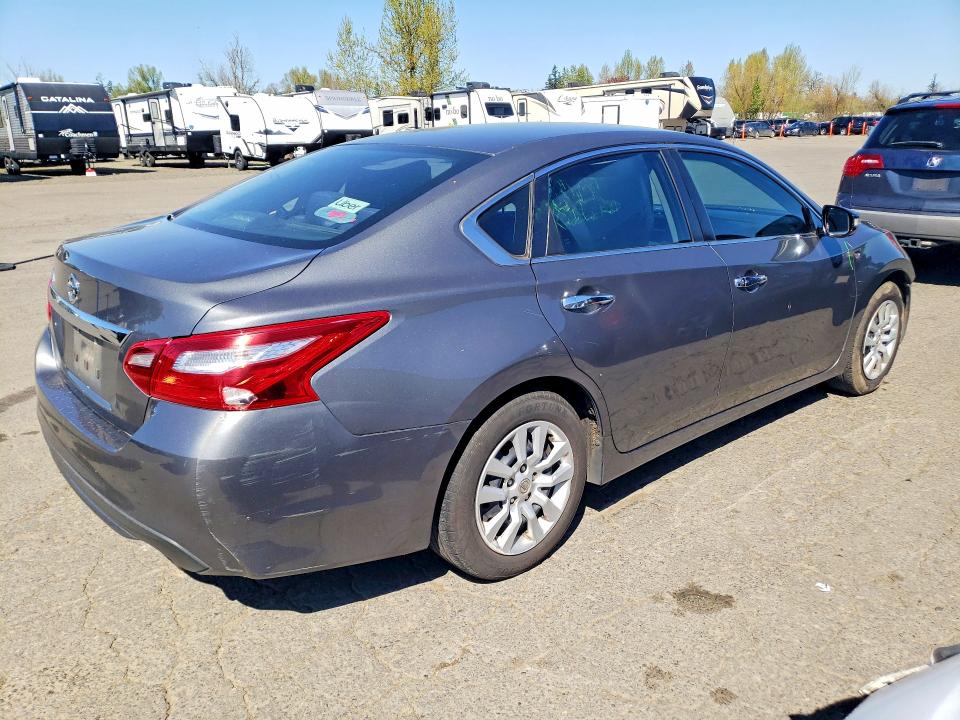 2016 Nissan Altima მანქანა იყიდება აუქციონზე, vin: 1N4AL3AP5GC226901, აუქციონის ნომერი: 47622606