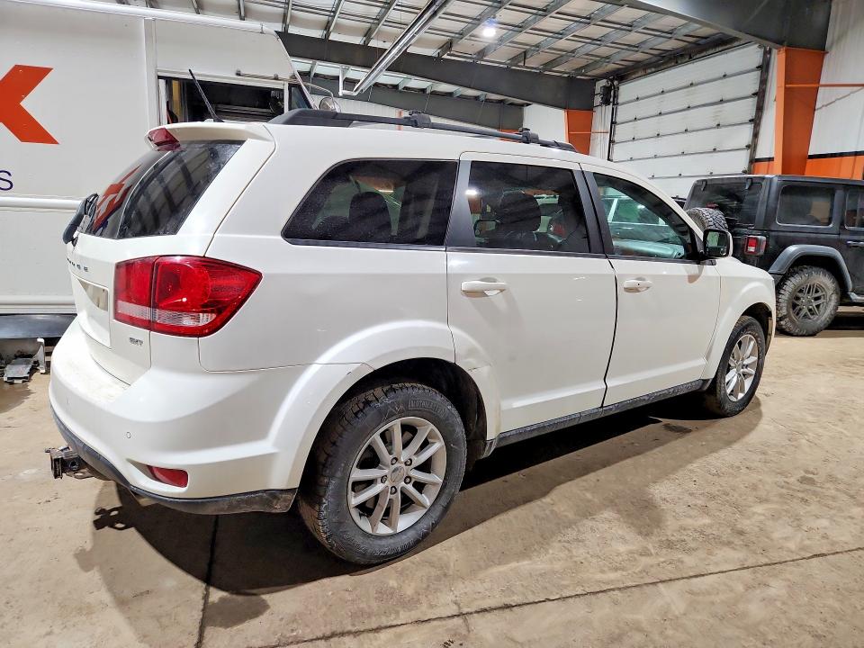2015 Dodge Journey მანქანა იყიდება აუქციონზე, vin: 3C4PDCCGXFT751907, აუქციონის ნომერი: 47636916