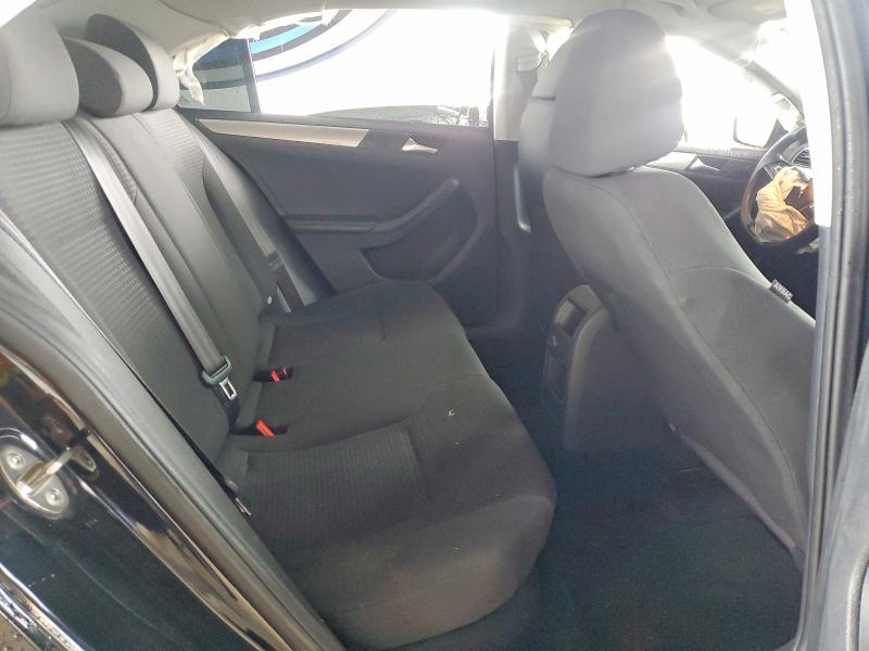 47280916 :رقم المزاد ، 3VWD67AJ5GM221839 vin ، 2016 Volkswagen Jetta مزاد بيع