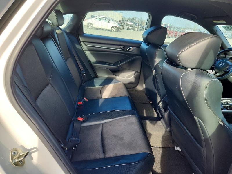 Продажа на аукционе авто 2018 Hond Accord, vin: 1HGCV1F32JA244073, номер лота: 41773106