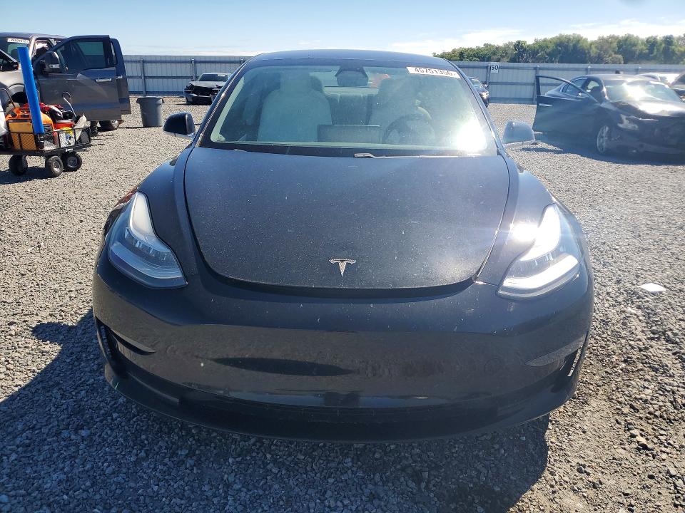 45751356 :رقم المزاد ، 5YJ3E1EB5LF600923 vin ، 2020 Tesla Model 3 مزاد بيع