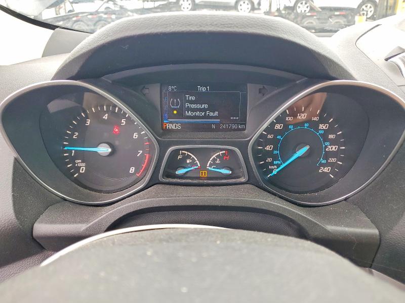 Продажа на аукционе авто 2016 Ford Escape, vin: 1FMCU0GX4GUB49112, номер лота: 79451775