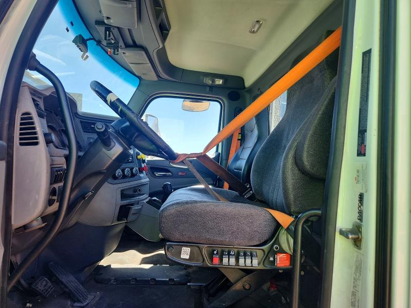 Продажа на аукционе авто 2017 Peterbilt 579, vin: 1XPBA48X9HD428411, номер лота: 46198386