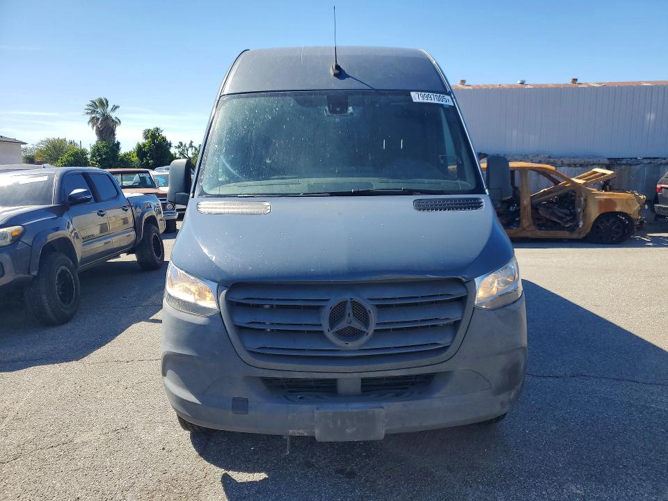 79997005 :رقم المزاد ، WD4PF1CD7KT007178 vin ، 2019 Mercedes Benz Sprinter مزاد بيع