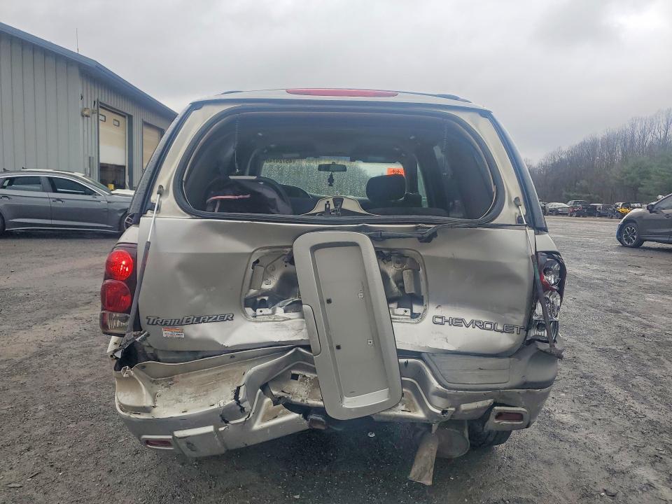 2004 Chevrolet Trailblazer მანქანა იყიდება აუქციონზე, vin: 1GNDT13S742343322, აუქციონის ნომერი: 45724746