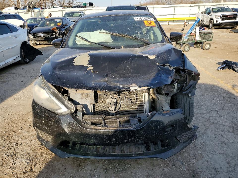 Продажа на аукционе авто 2017 Nissan Sentra, vin: 3N1AB7AP1HY212851, номер лота: 41816046