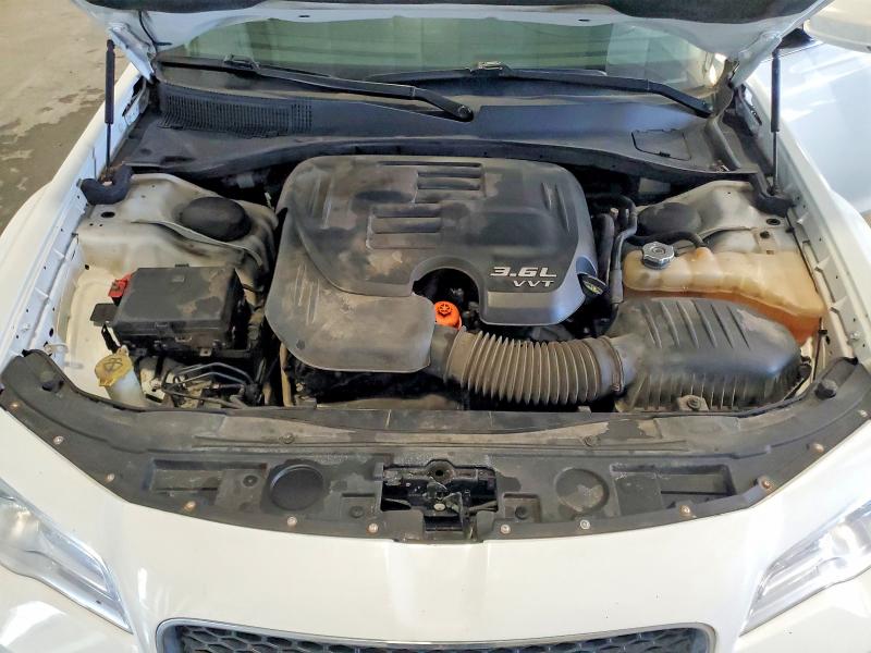 Продажа на аукционе авто 2016 Chrysler 300, vin: 2C3CCARG3GH321437, номер лота: 48016246