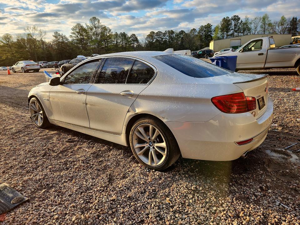 2015 Bmw 535 მანქანა იყიდება აუქციონზე, vin: WBA5B3C59FD542530, აუქციონის ნომერი: 47604336