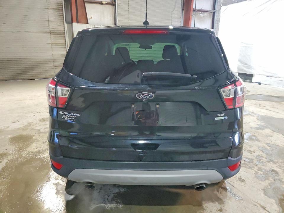 Продажа на аукционе авто 2017 Ford Escape, vin: 1FMCU9GD0HUC92327, номер лота: 46820686