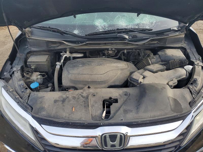 46861556 :رقم المزاد ، 5FNRL6H82JB043656 vin ، 2018 Honda Odyssey مزاد بيع