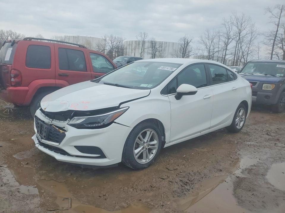 Auction sale of the 2018 Chevrolet Cruze, vin: 1G1BE5SM6J7220879, lot number: 46614786