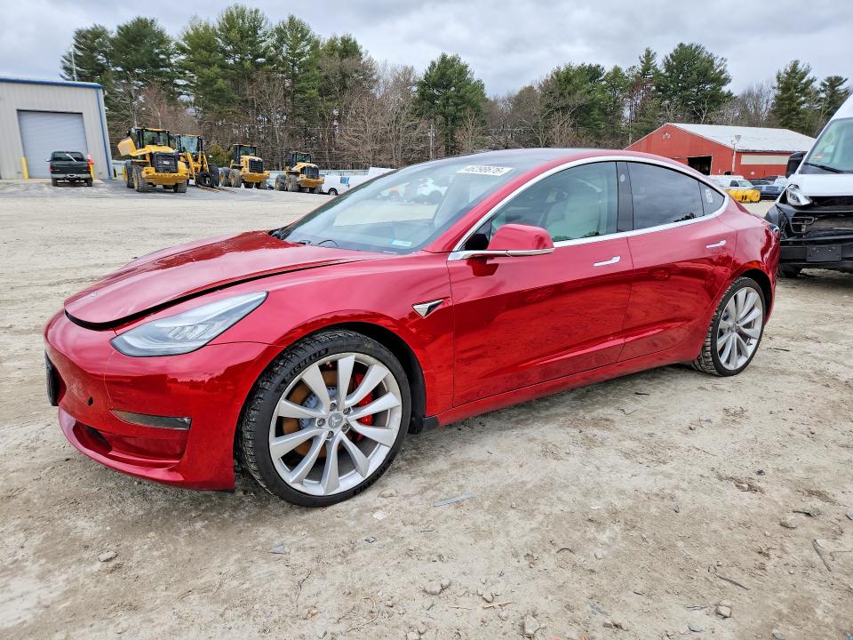 46298676 :رقم المزاد ، 5YJ3E1EB9JF074745 vin ، 2018 Tesla Model 3 مزاد بيع