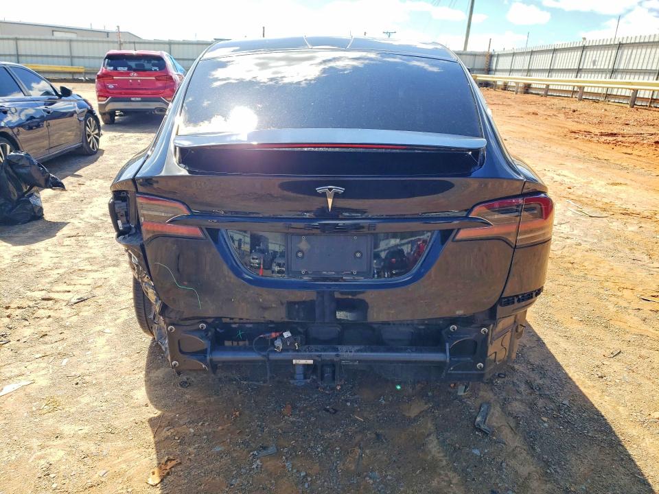 Продажа на аукционе авто 2023 Tesla Model X, vin: 7SAXCDE51PF372429, номер лота: 45631356