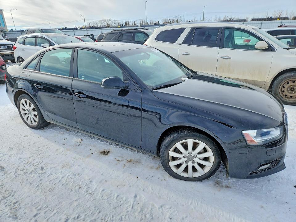 Продажа на аукционе авто 2014 Audi A4, vin: WAUBFCFL9EN010236, номер лота: 77422745