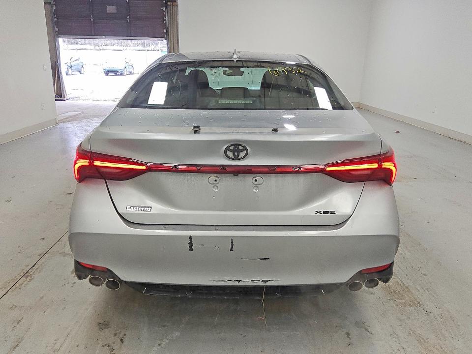 79011555 :رقم المزاد ، 4T1BZ1FB5KU006932 vin ، 2019 Toyota Avalon مزاد بيع