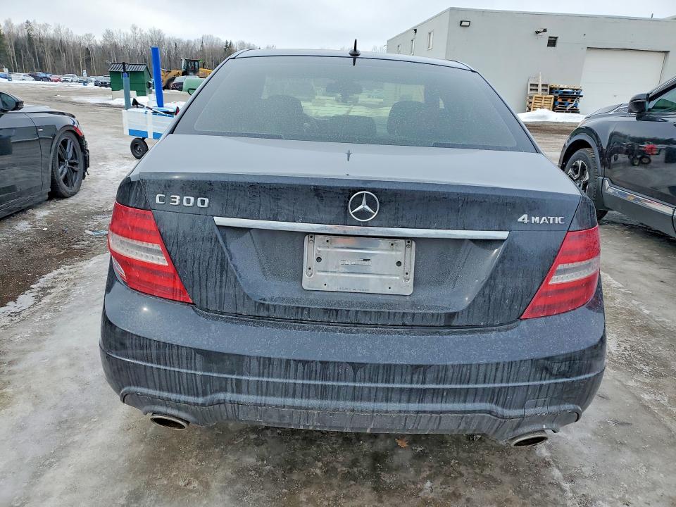 Продаж на аукціоні авто 2013 Mercedes-benz C, vin: WDDGF8ABXDA824797, номер лоту: 79551265