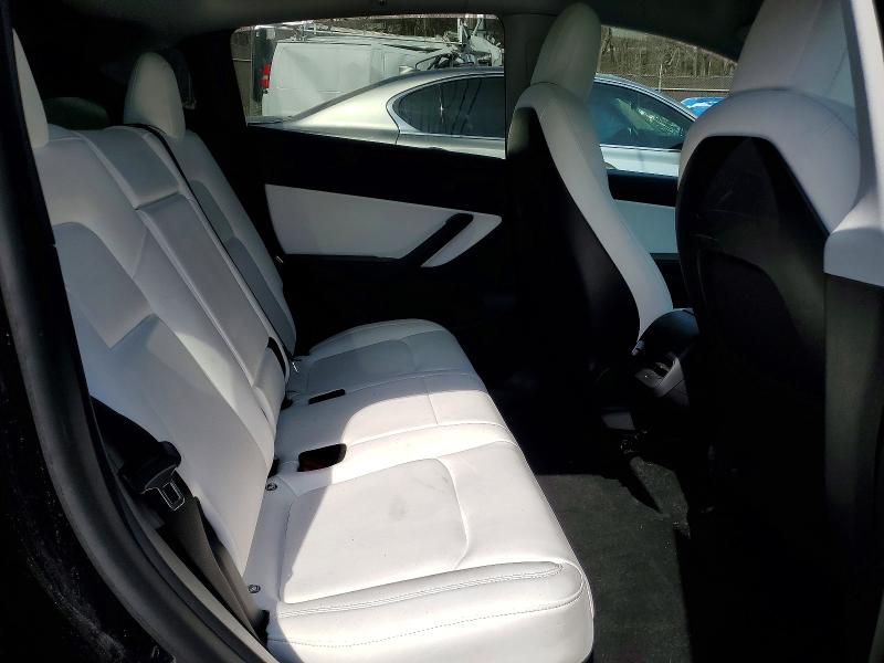 47640196 :رقم المزاد ، 5YJYGDEF1MF178476 vin ، 2021 Tesla Model Y مزاد بيع