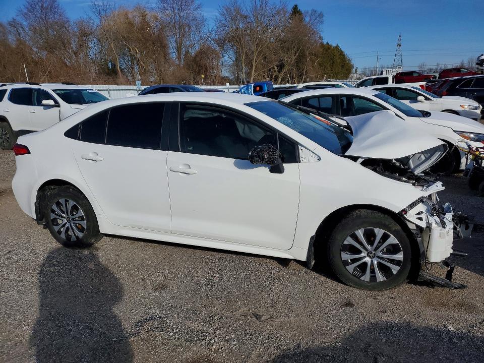 Продаж на аукціоні авто 2025 Toyota Corolla Hybrid, vin: JTDBCMFE5S3108643, номер лоту: 46671786