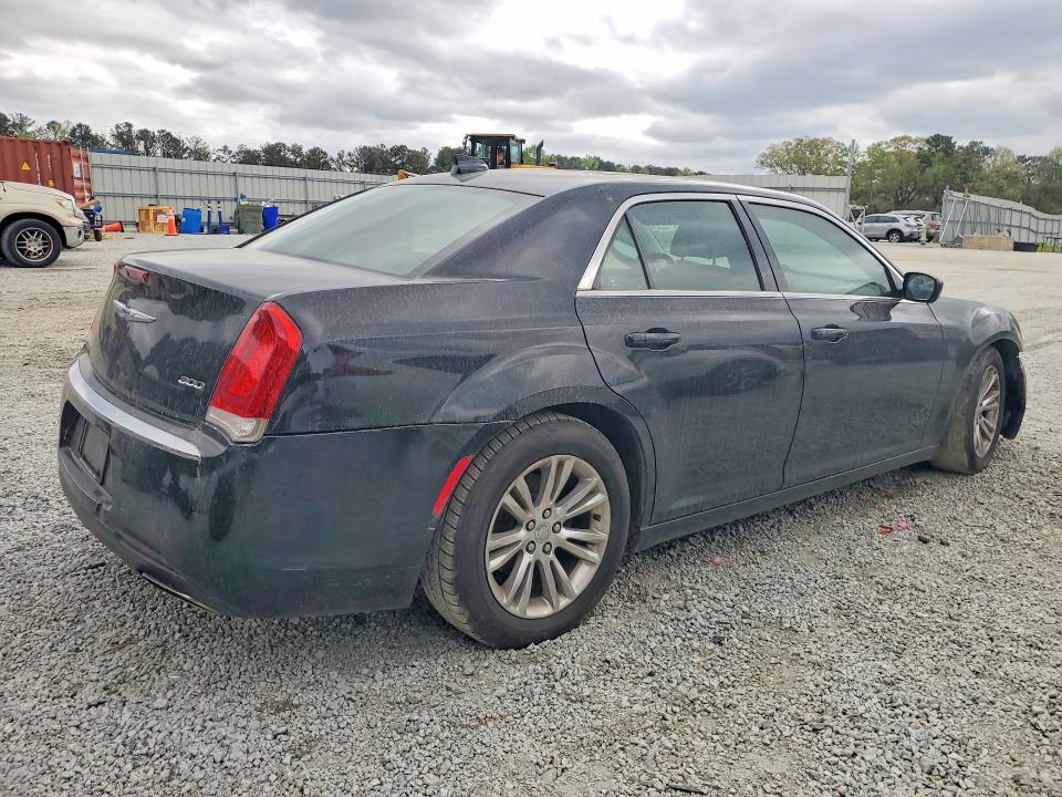 48036756 :رقم المزاد ، 2C3CCAAG2JH342654 vin ، 2018 Chrysler 300 مزاد بيع