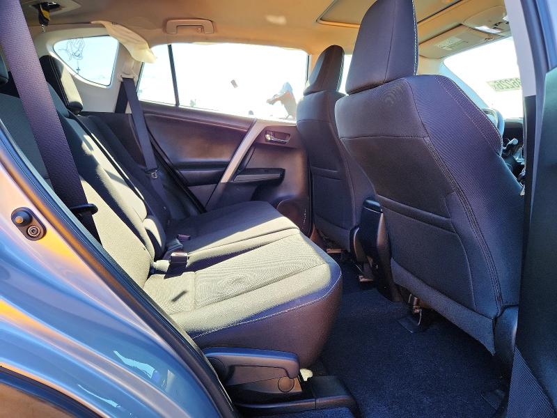 Продаж на аукціоні авто 2017 Toyota Rav4, vin: 2T3RFREV9HW575333, номер лоту: 46936226
