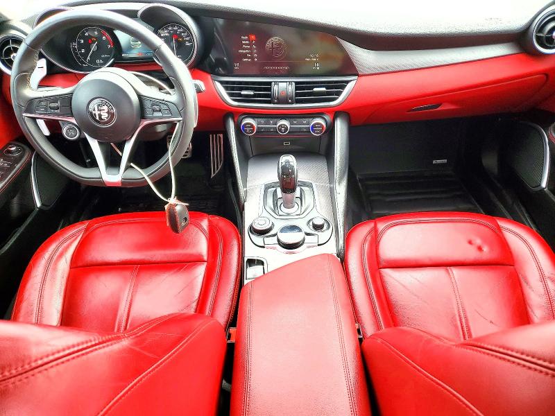 2017 Alfa Romeo Giulia მანქანა იყიდება აუქციონზე, vin: ZARFAEDN3H7549954, აუქციონის ნომერი: 78510745