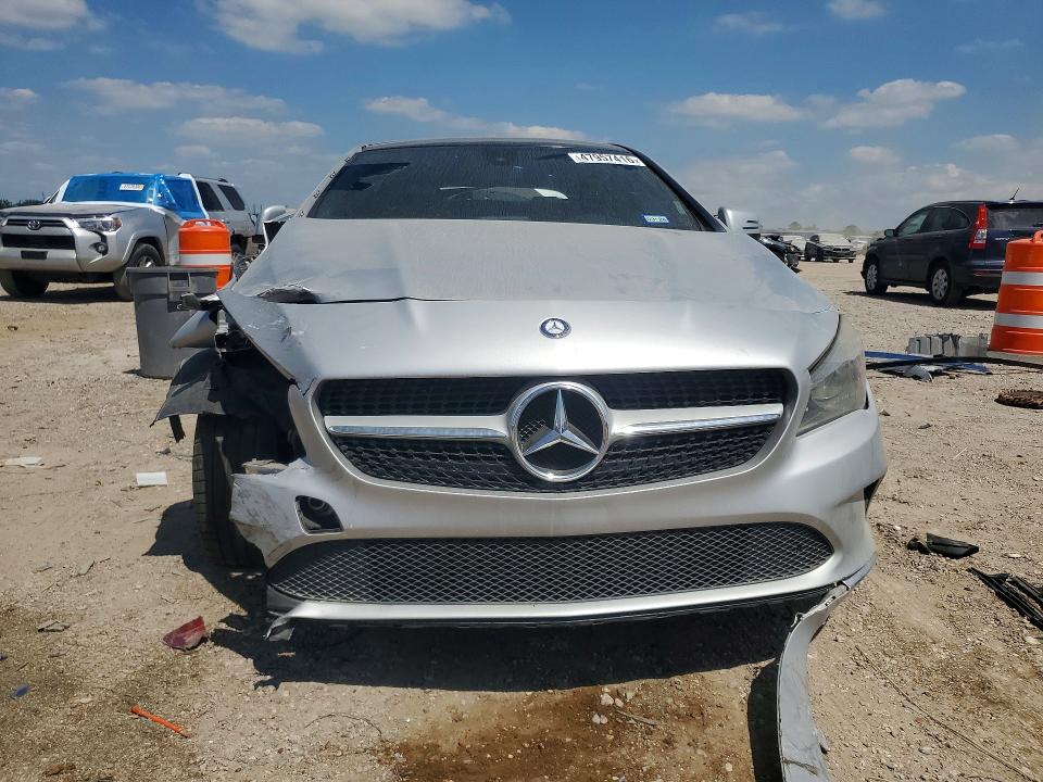 47957416 :رقم المزاد ، WDDSJ4EBXHN476624 vin ، 2017 Mercedes-benz Cla مزاد بيع