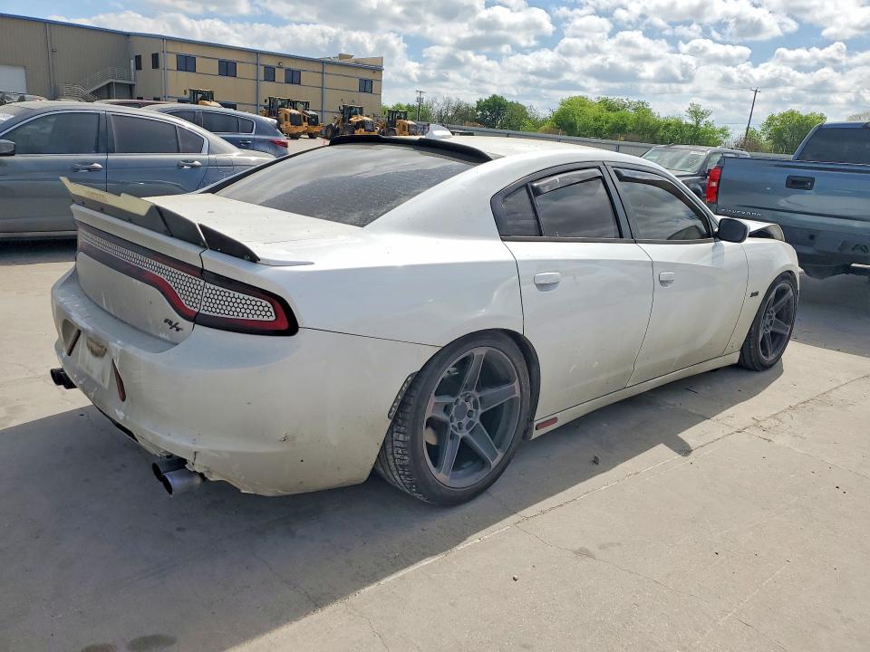 48054656 :رقم المزاد ، 2C3CDXCT2FH862869 vin ، 2015 Dodge Charger مزاد بيع