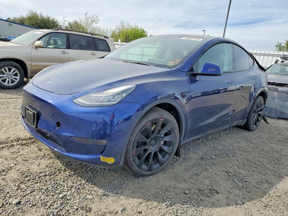 Продажа на аукционе авто 2022 Tesla Model Y, vin: 7SAYGAEE5NF388718, номер лота: 79903185