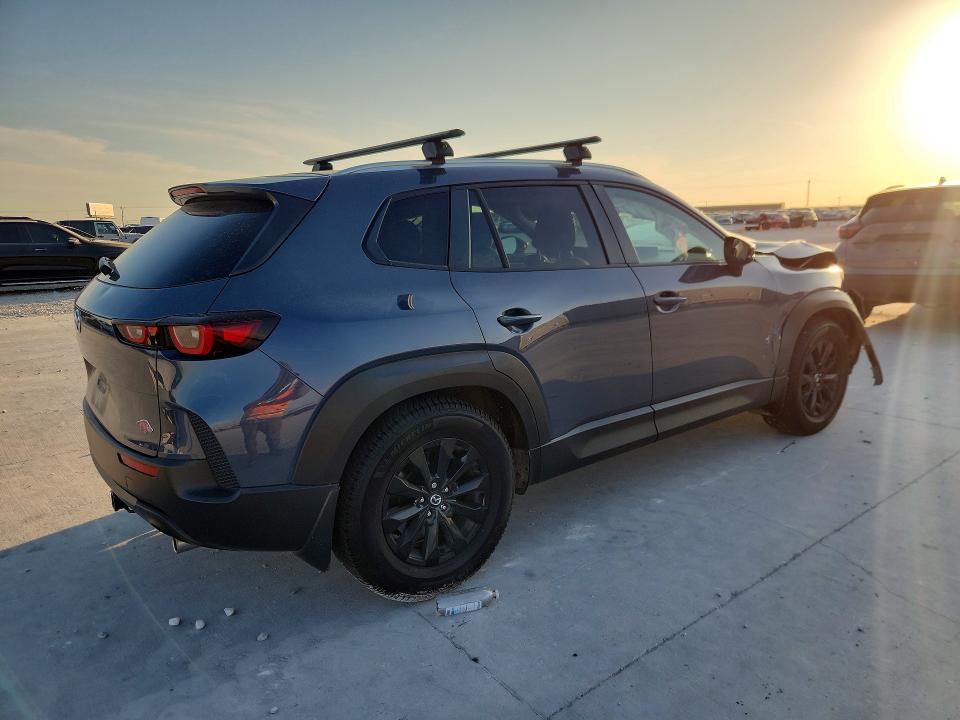 79628625 :رقم المزاد ، 7MMVABAMXRN216860 vin ، 2024 Mazda Cx-50 مزاد بيع