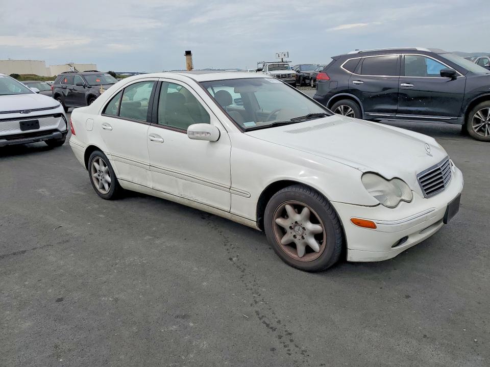 Продажа на аукционе авто 2004 Mercedes-benz C, vin: WDBRF61J34E017981, номер лота: 48311476