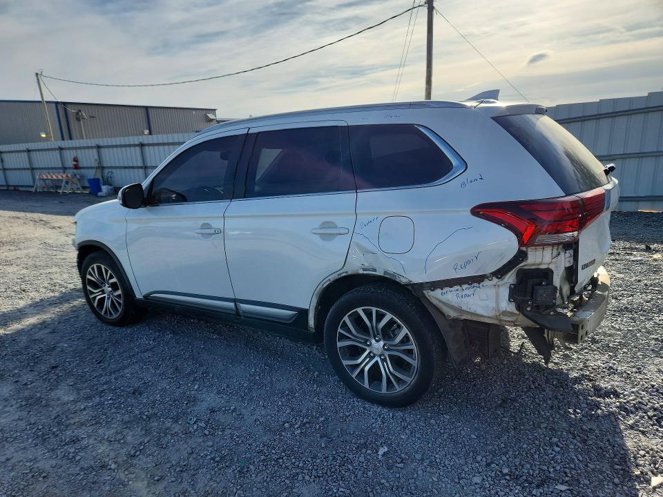 Продаж на аукціоні авто 2018 Mitsubishi Outlander, vin: JA4AD3A3XJZ011498, номер лоту: 47062766