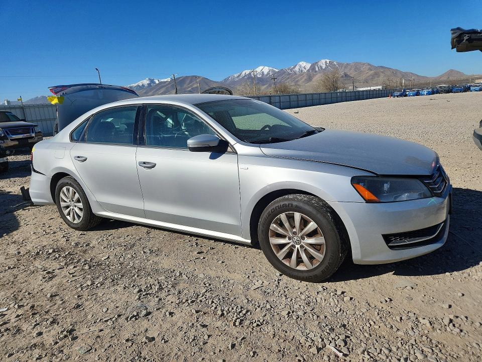 Продажа на аукционе авто 2014 Volkswagen Passat, vin: 1VWAS7A31EC117475, номер лота: 46368096